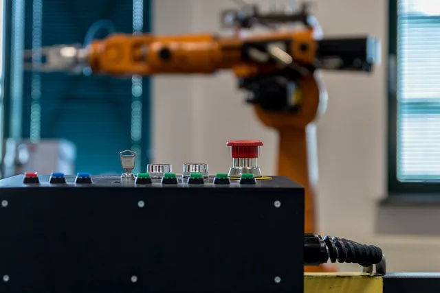 robot, arm, technology, robot arm, robotics, kawasaki, science, orange, technique, electronics, automation, robot arm, automation, automation, automation, automation, automation. Sicurezza dei robot collaborativi: norme tecniche e valutazione dei rischi